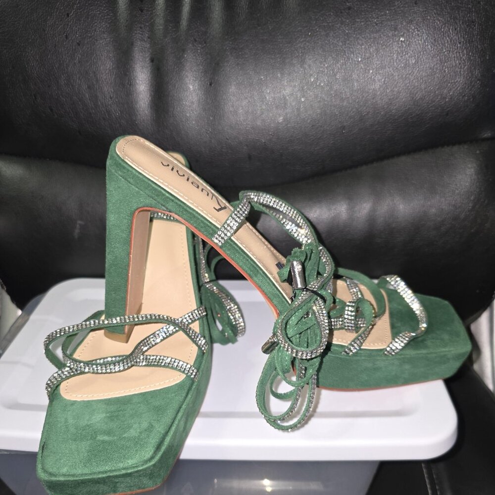 NWOT Vivian NY Rhinestone Ankle Strap Sandal Heels